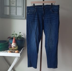 Gap sz 16R cropped jeans